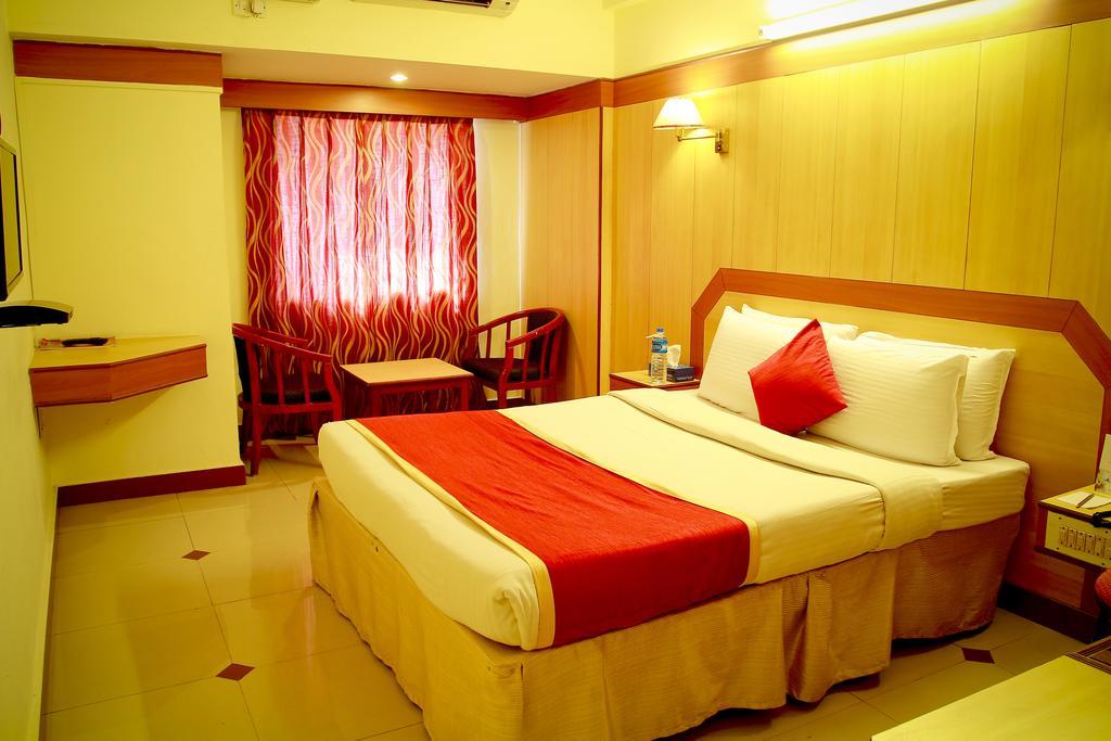 Hotel Swagath Bangalore Esterno foto